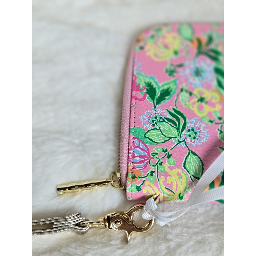 Lilly Pulitzer Via Amore Spritzer Travel Wallet Passport Holder Zip Around New - Picture 8 of 8